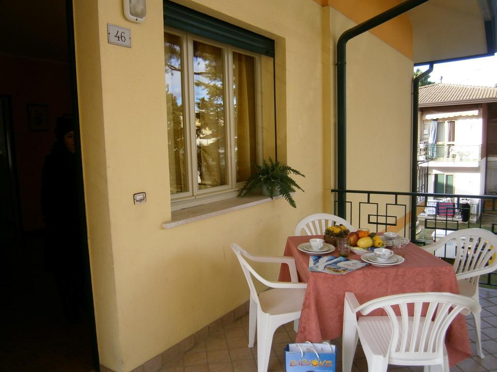 Luca Villa บิบิโอเน ภายนอก รูปภาพ
